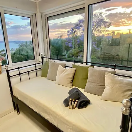 Mikaela House Marbella Malaga *