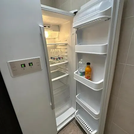 Mikaela House Marbella Malaga *