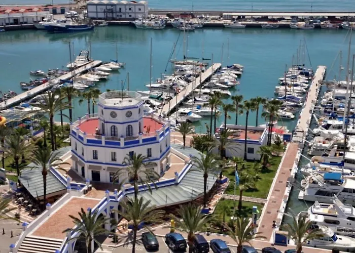 Mikaela House Marbella Malaga بيت للعطل