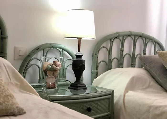 Mikaela House Marbella Malaga *