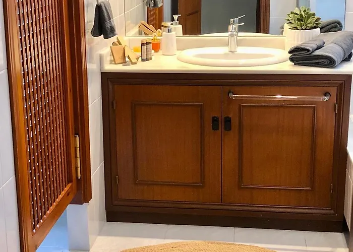 Mikaela House Marbella Malaga Casa de Férias *